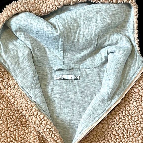 PrAna Sherpa 1/2 Zip Hoodie - Picture 5 of 8